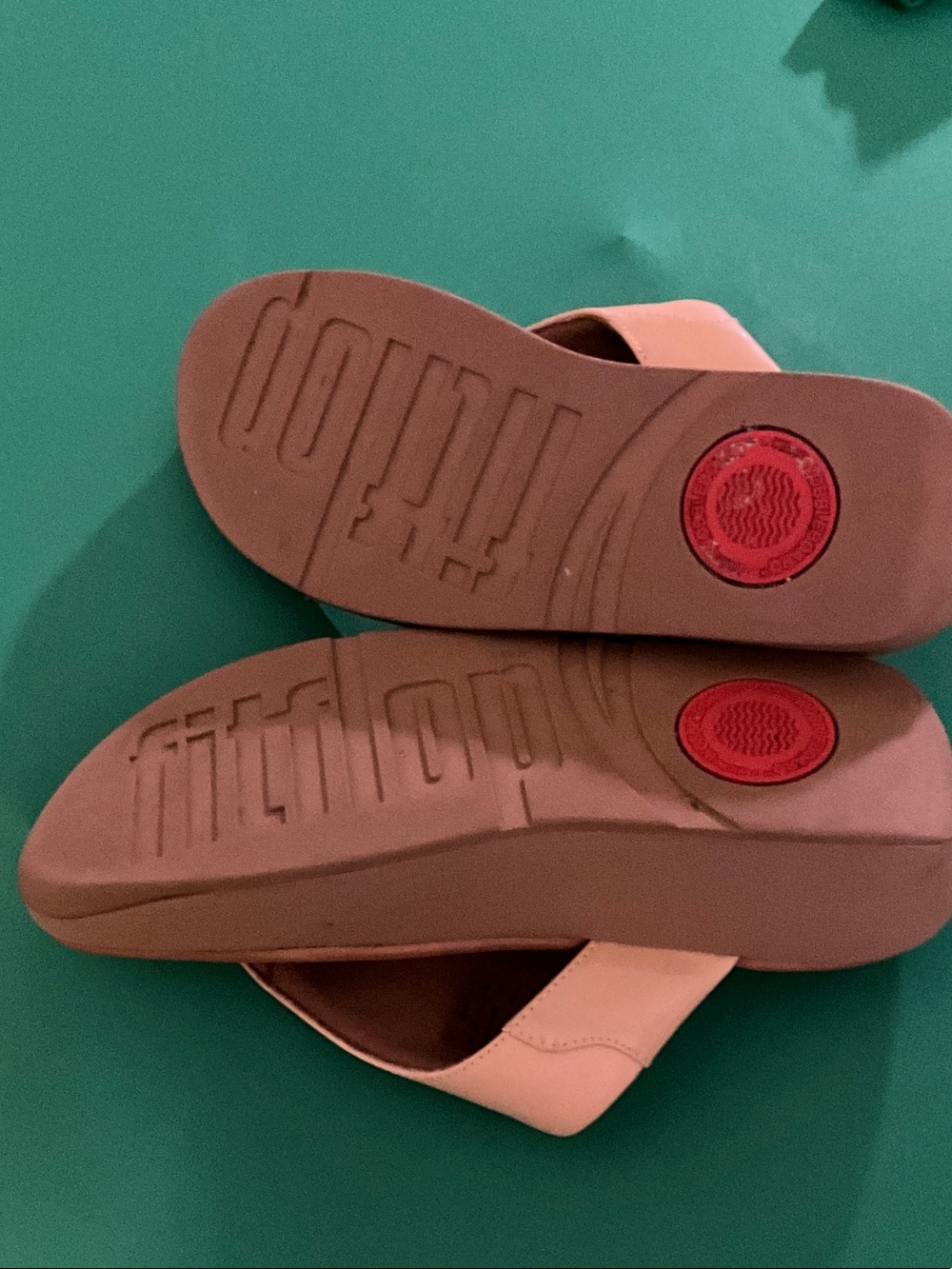 Fitflop Tan Platform Thong Sandals - Picture 2 of 2